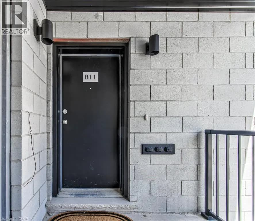 410 NORTHFIELD Drive Unit# B11 — photo 3 of 19