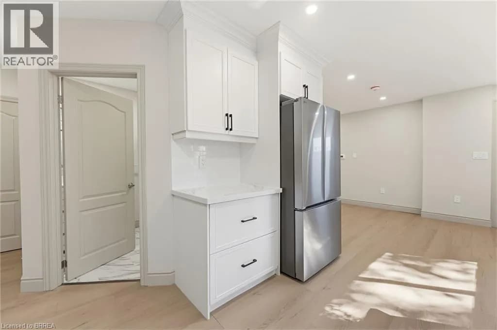 14 BOND Street — photo 5 of 26
