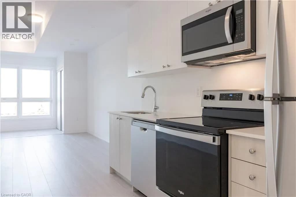 25 PALACE Street Unit# P10 — photo 4 of 29