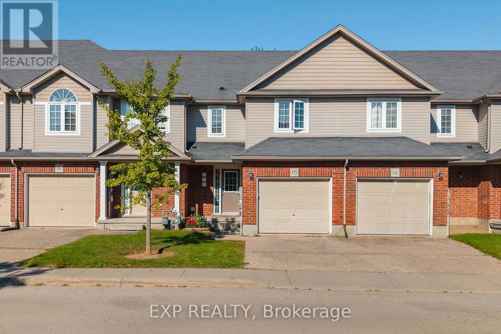 15 - 468 DOON DRIVE S — photo 1 of 25