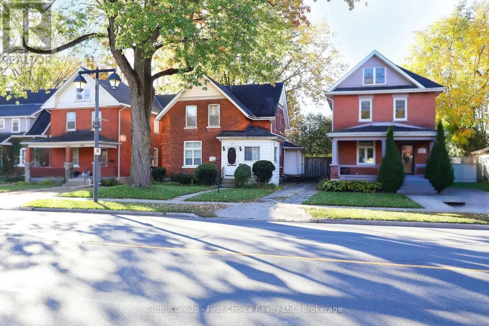 257 ONTARIO STREET — photo 1 of 50