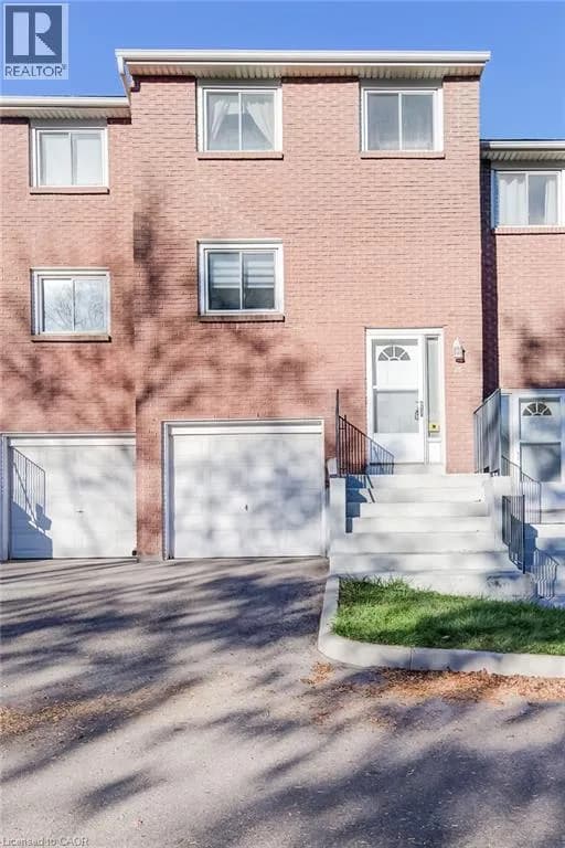 121 MORGAN Avenue Unit# 25 — photo 2 of 46