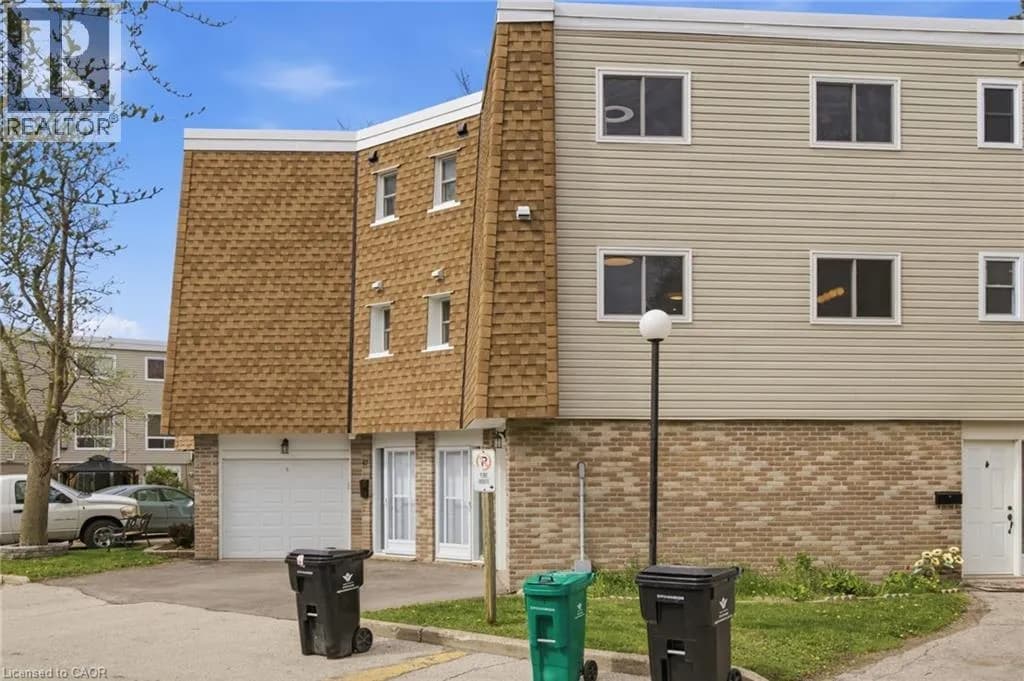60 ELMSDALE Drive Unit# 46 — photo 5 of 45