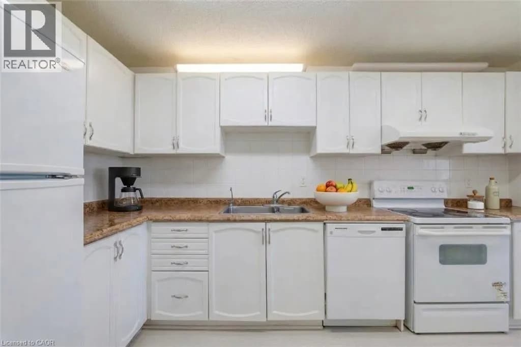 375 N KING Street N Unit# 1102 — photo 5 of 30