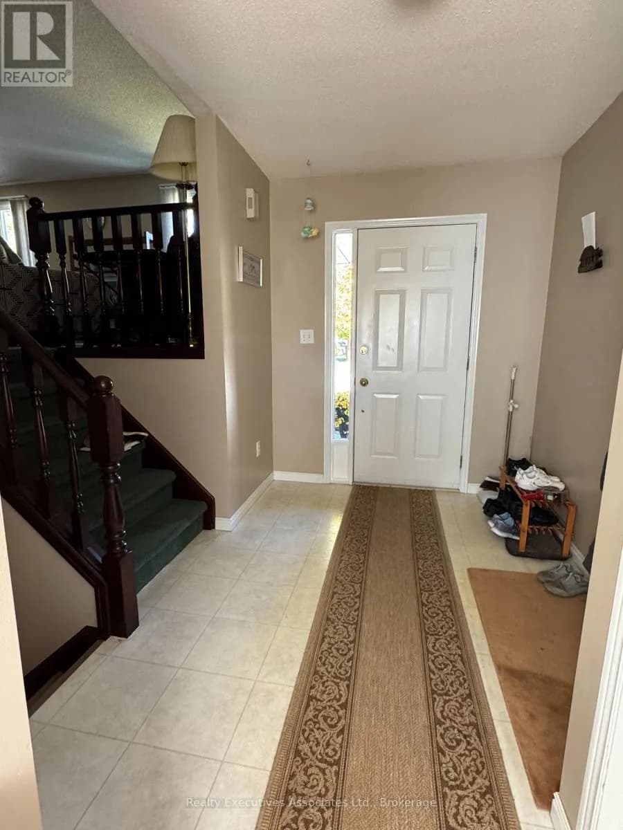 34 GILLIN ROAD — photo 3 of 24