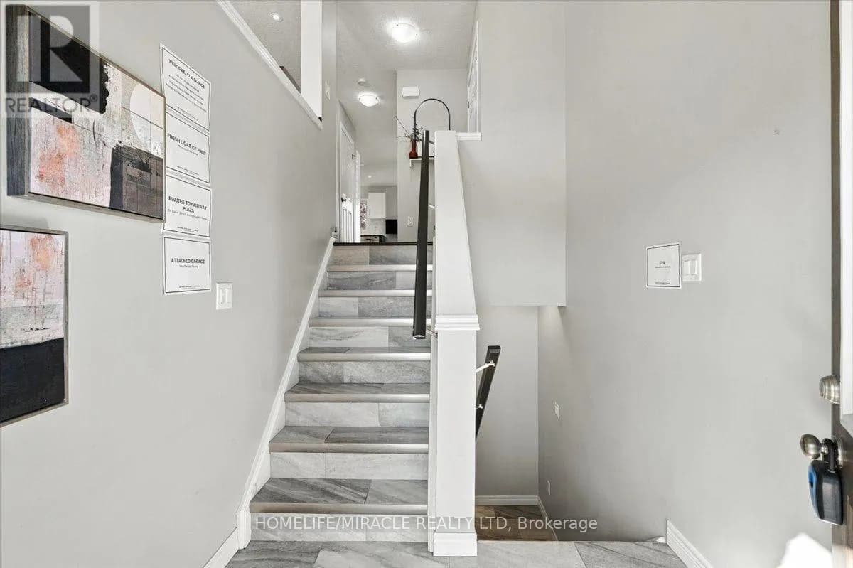 M1 - 70 WILLOWRUN DRIVE — photo 2 of 40