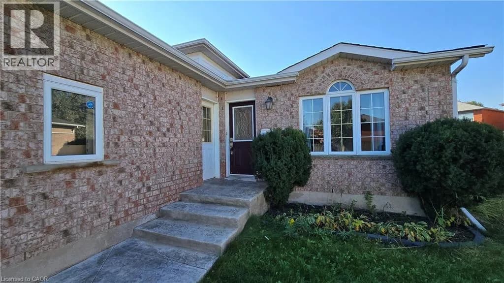 7 JADE Court — photo 3 of 50