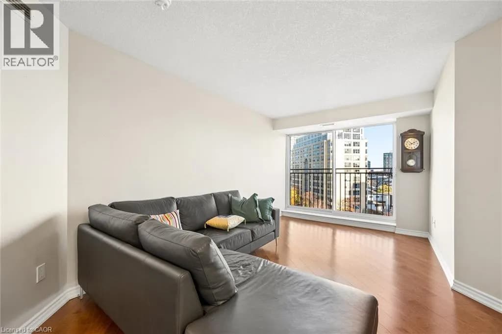 20 ST GEORGE Street Unit# 507 — photo 5 of 24
