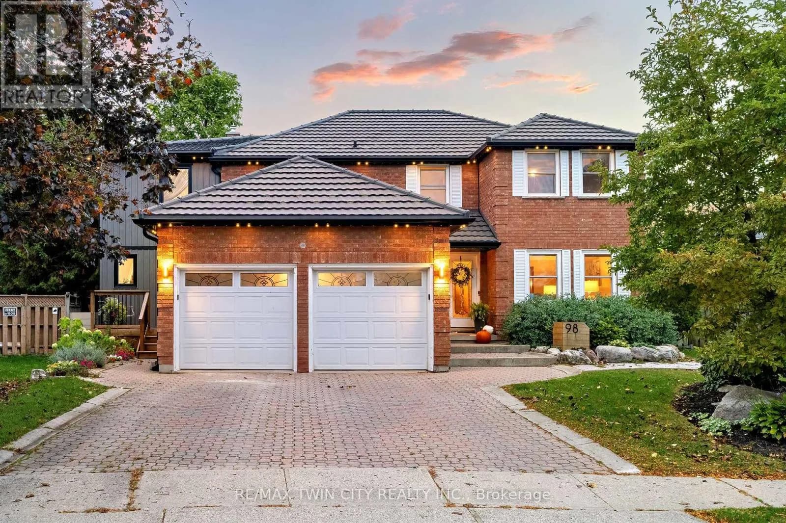 98 WALLACE DRIVE — photo 1 of 50