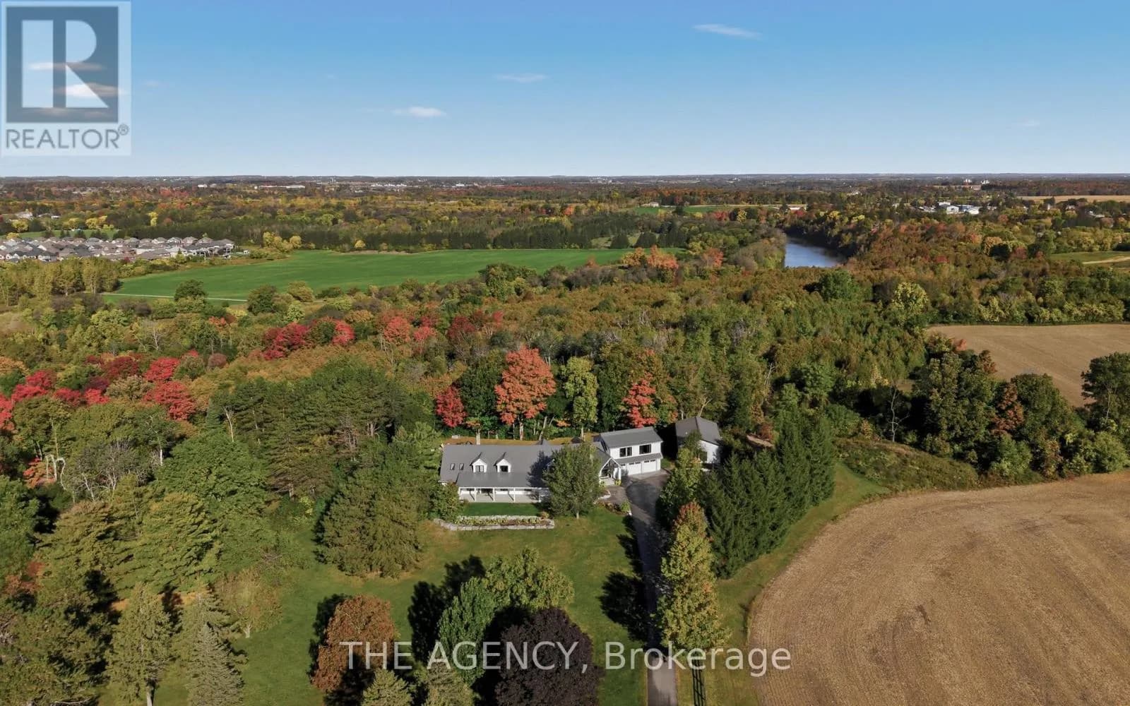 16 KRAFT DRIVE — photo 2 of 38
