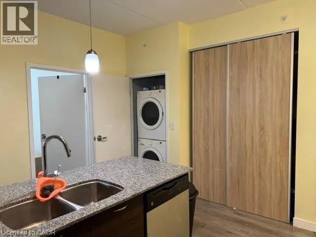 318 SPRUCE Street Unit# 1202 — photo 5 of 29