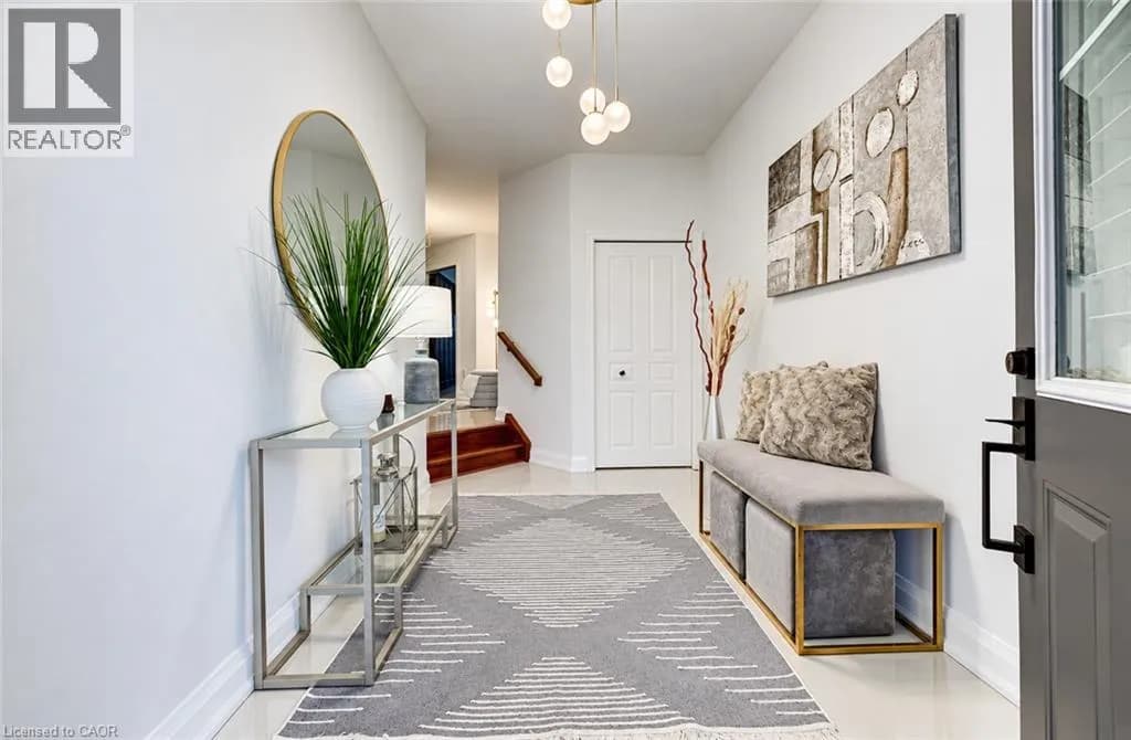 79 RIEHM Street — photo 4 of 38