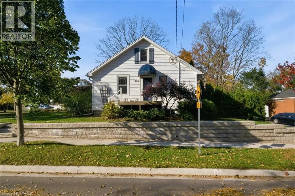 222 ST GEORGE Street — photo 1 of 34