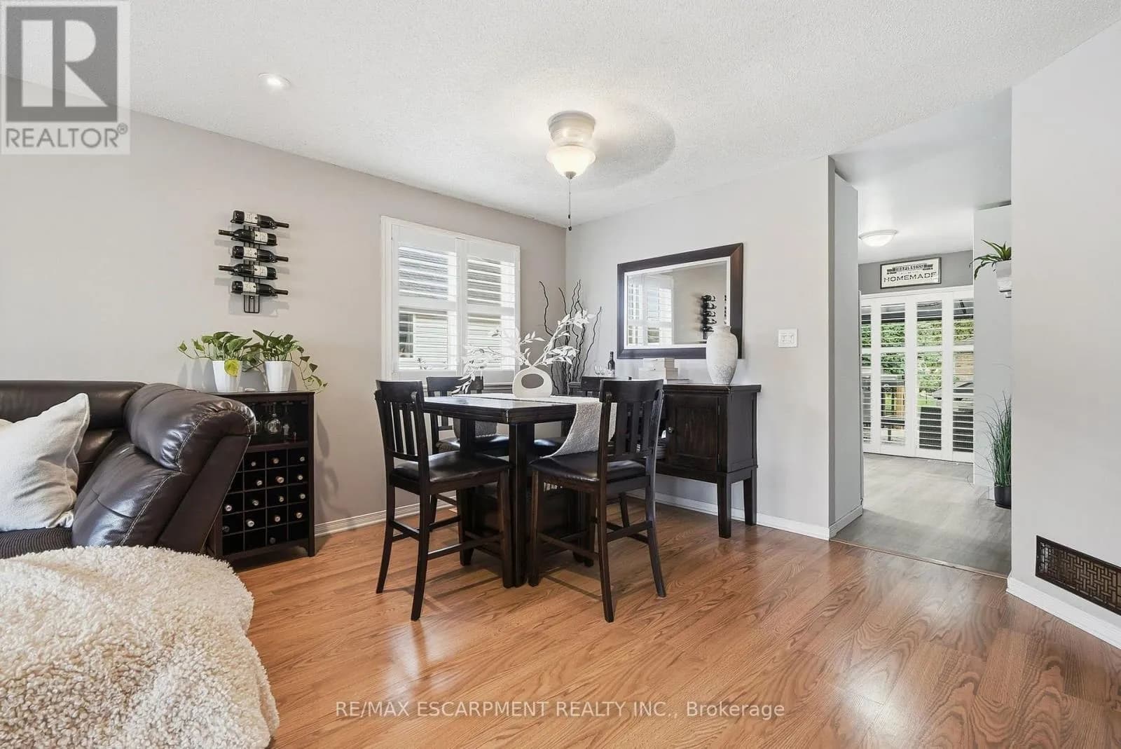 94 KENT ROAD — photo 4 of 41