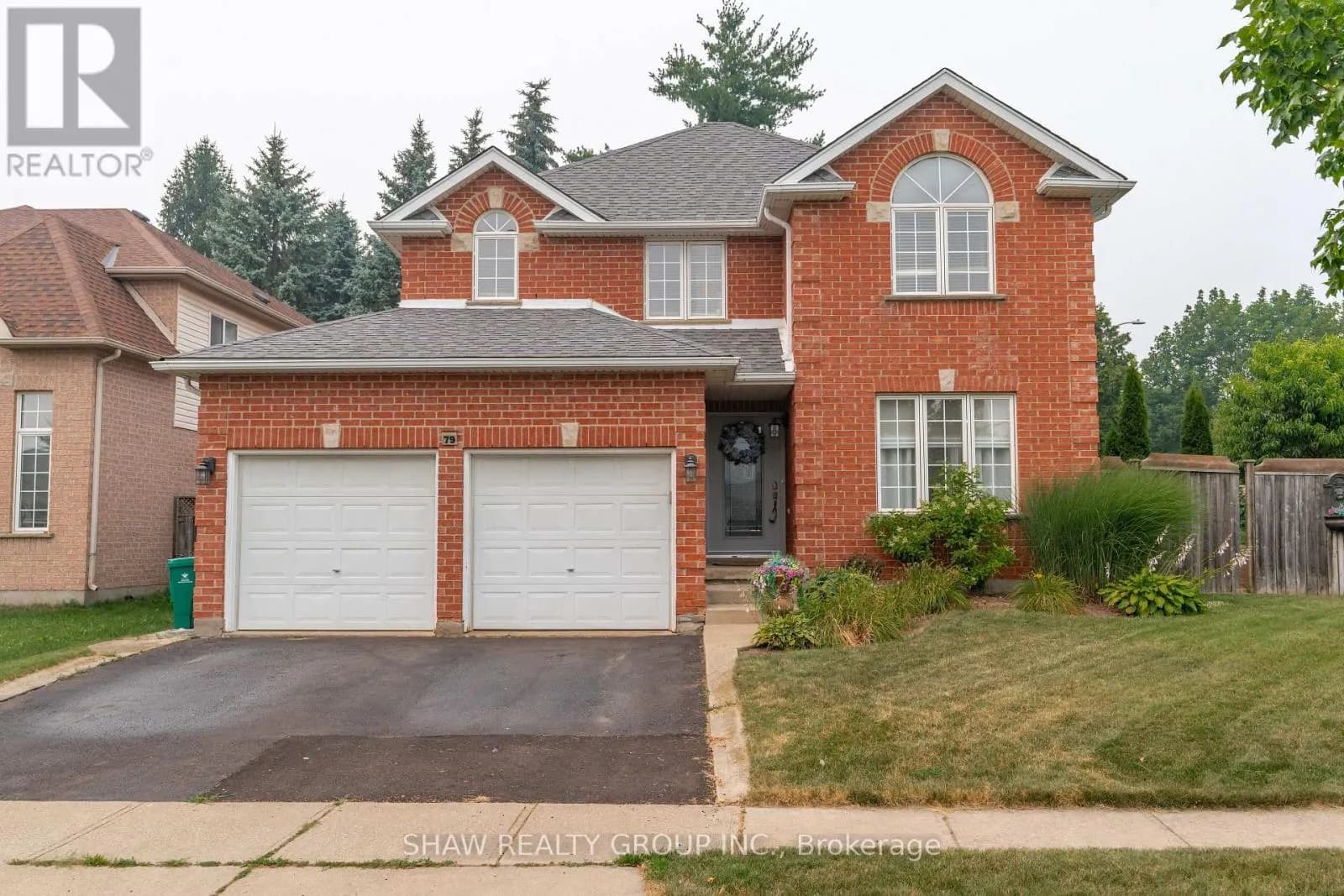 79 BEAVERBROOK CRESCENT — photo 2 of 50