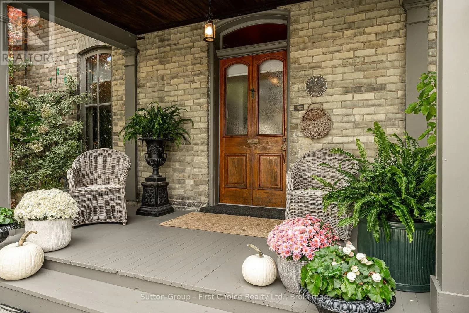 109 COBOURG STREET — photo 3 of 50