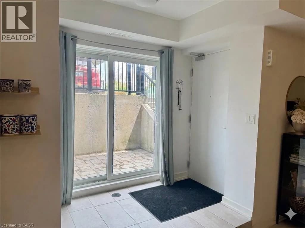 10 PALACE Street Unit# B1 — photo 4 of 16