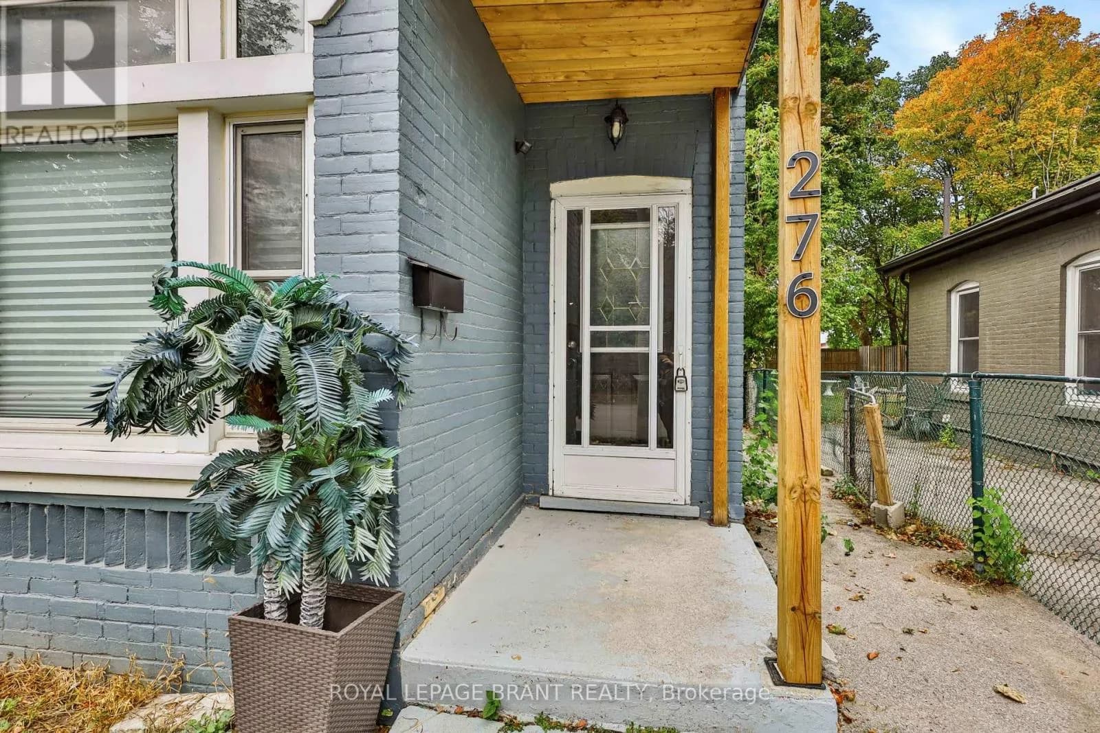 276 DALHOUSIE STREET — photo 4 of 32