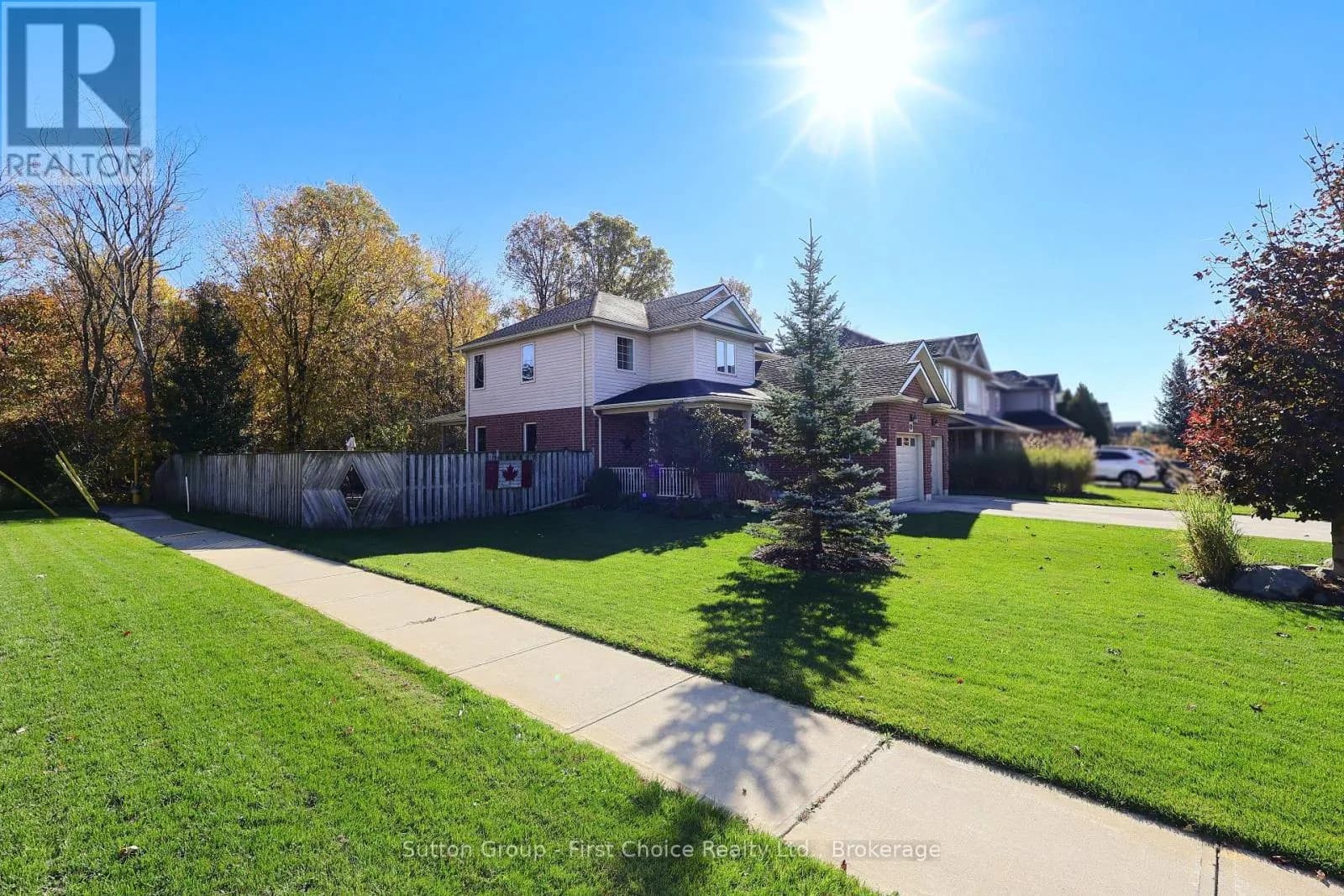 5 FAIRFIELD DRIVE — photo 4 of 50