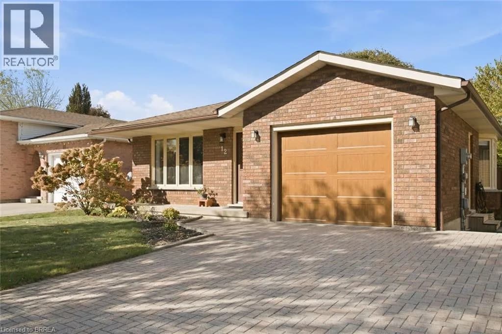 12 SPARTAN Drive — photo 3 of 35
