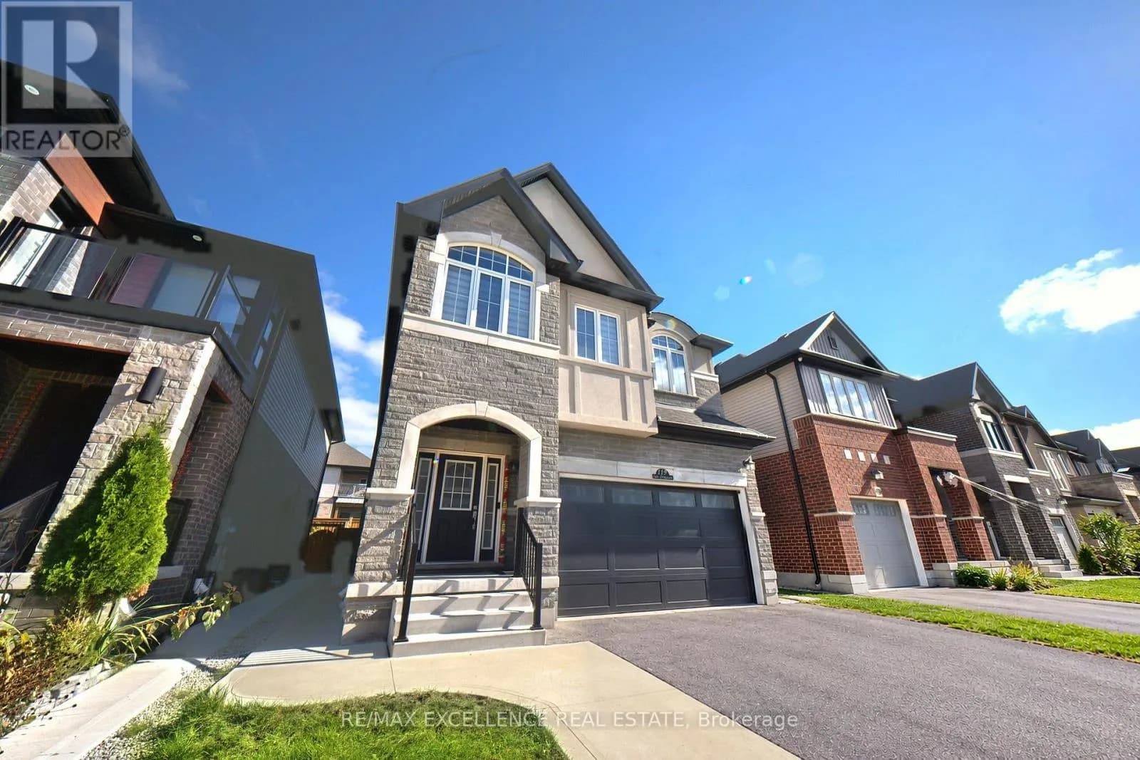 119 IAN ORMSTON DRIVE — photo 2 of 25