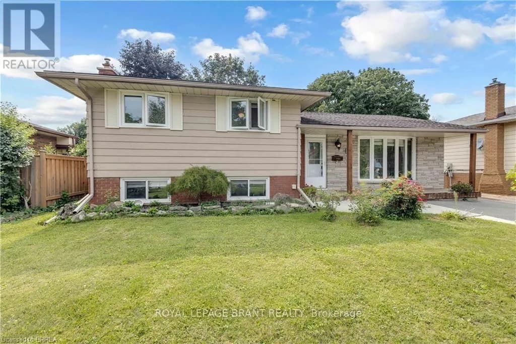 92 BRIER PARK ROAD — photo 2 of 50