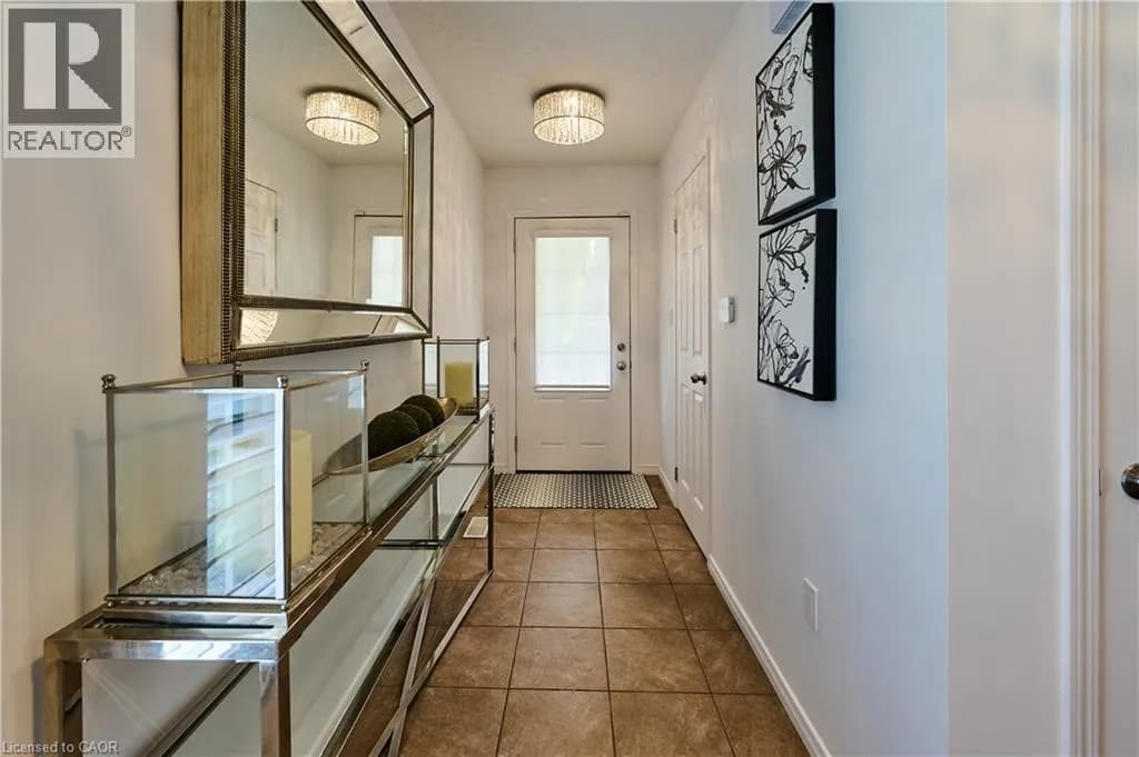 6 UPPER MERCER Street Unit# A1 — photo 5 of 45