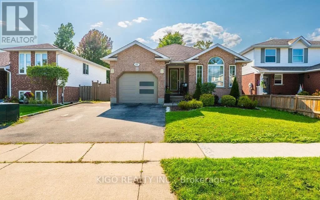 52 DAWN CRESCENT — photo 2 of 40