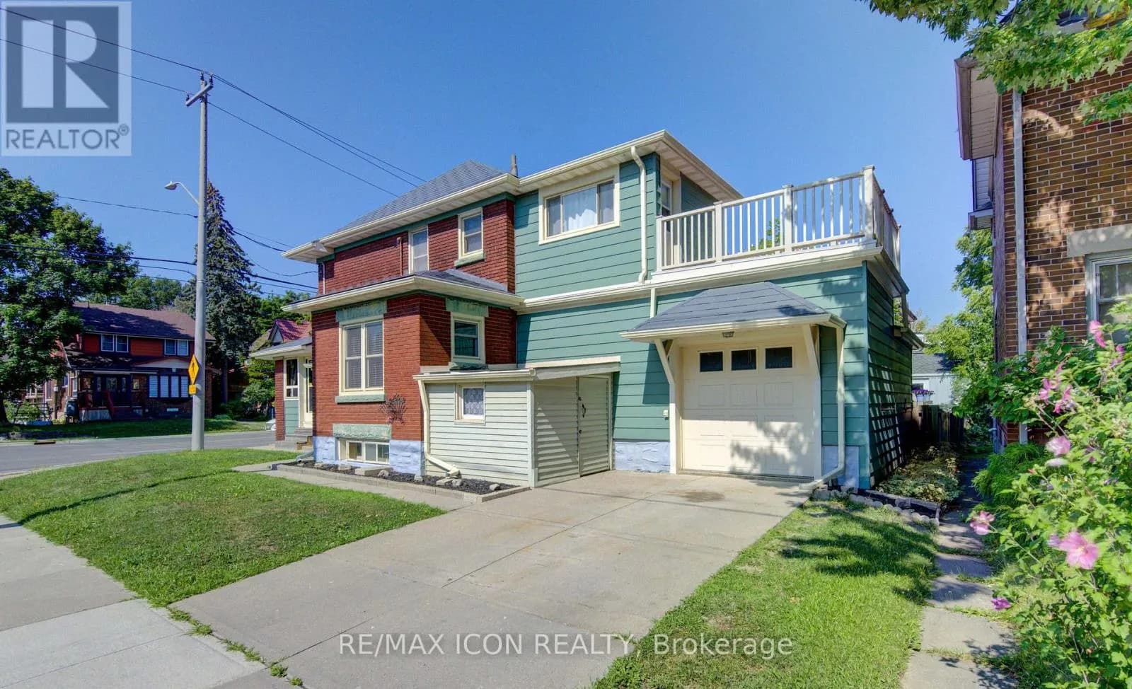 224 WEBER STREET E — photo 2 of 44