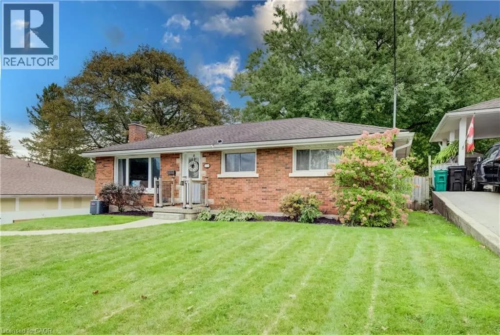 25 CULHAM Drive — photo 3 of 31