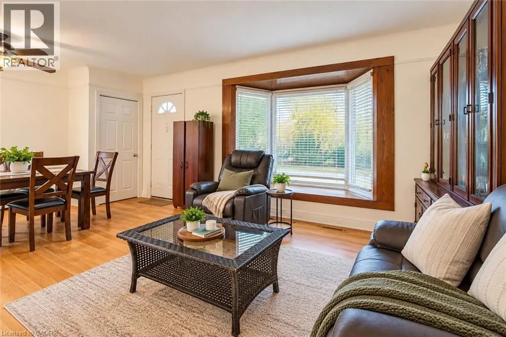 349 EDWIN Street — photo 4 of 26