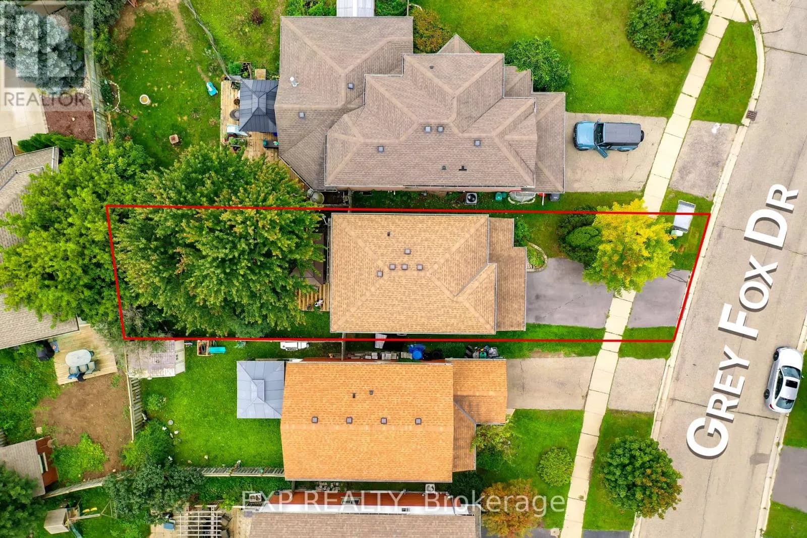 237 GREY FOX DRIVE — photo 4 of 31