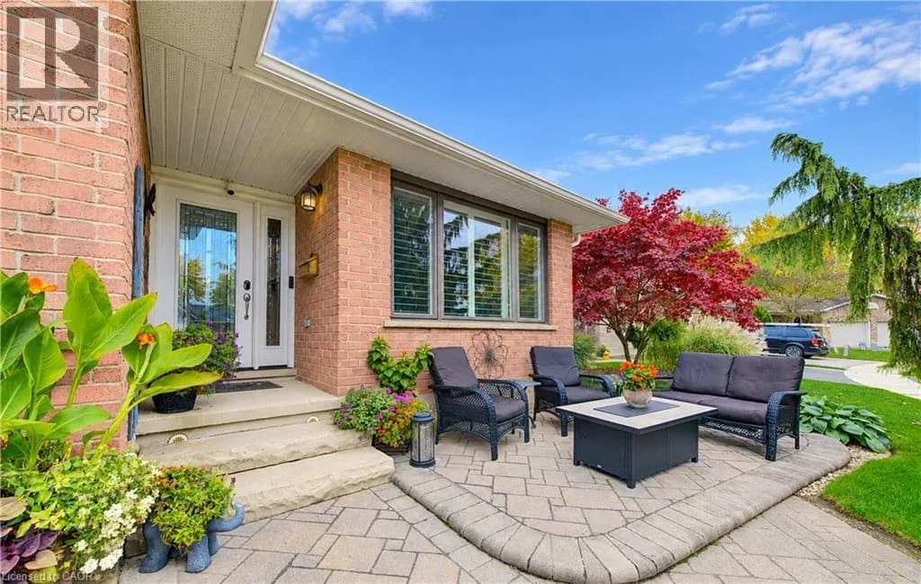 18 CUMBERLAND Place — photo 3 of 50