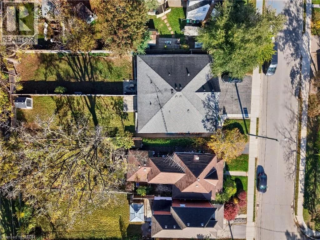12 TAIT Street — photo 4 of 50