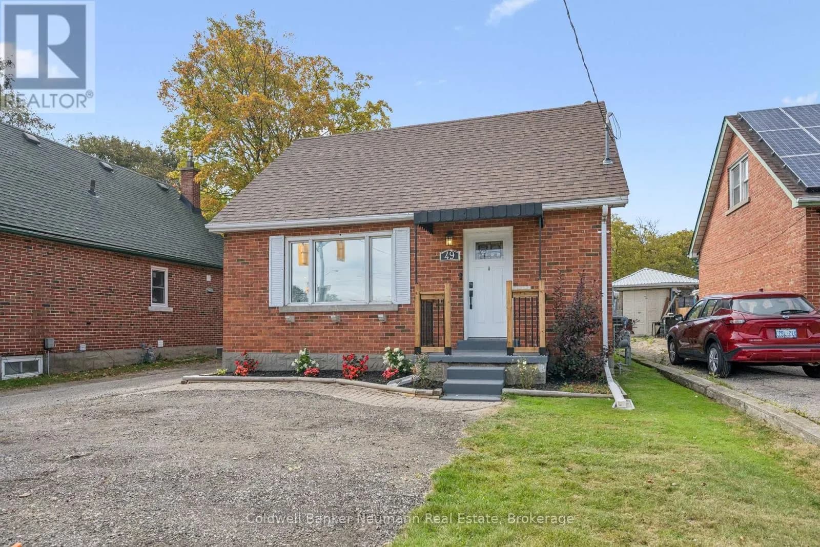 49 EDNA STREET — photo 2 of 23