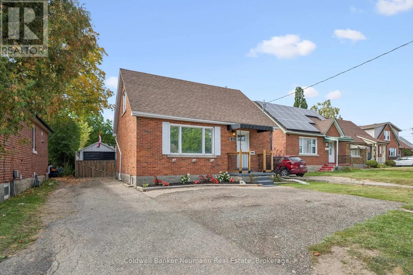 49 EDNA STREET — photo 3 of 23