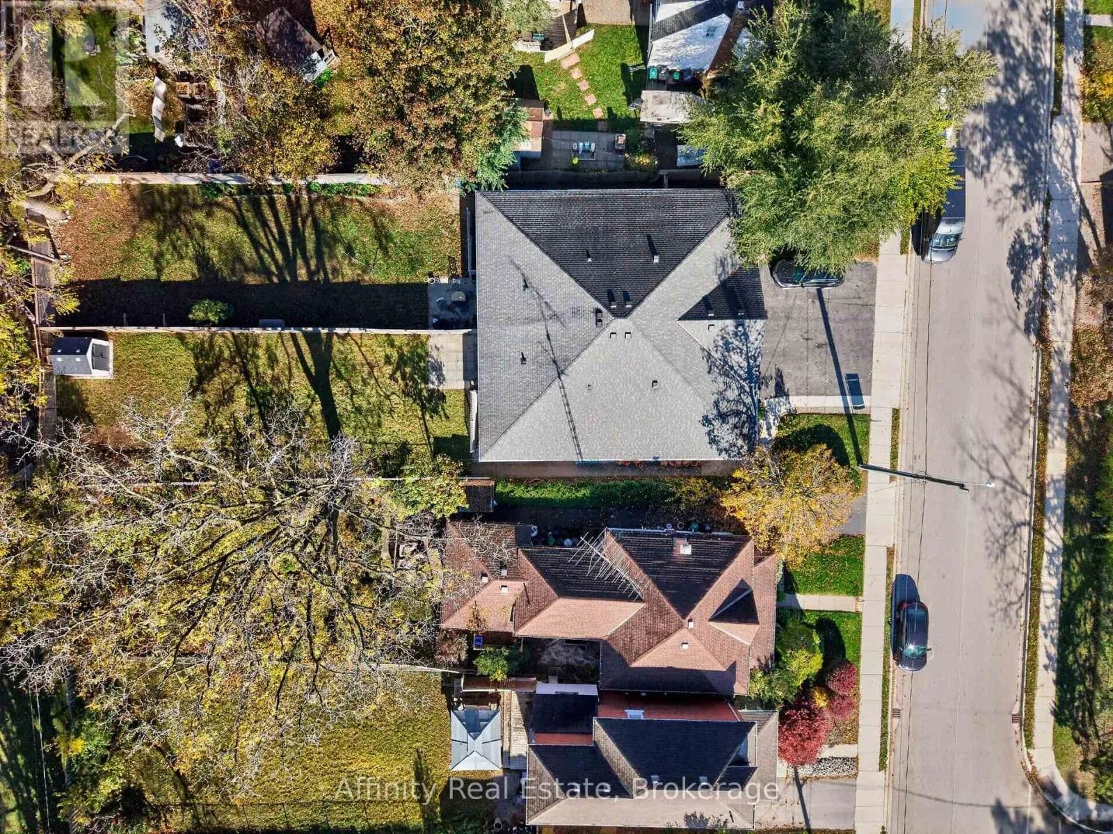 12 TAIT STREET — photo 2 of 50