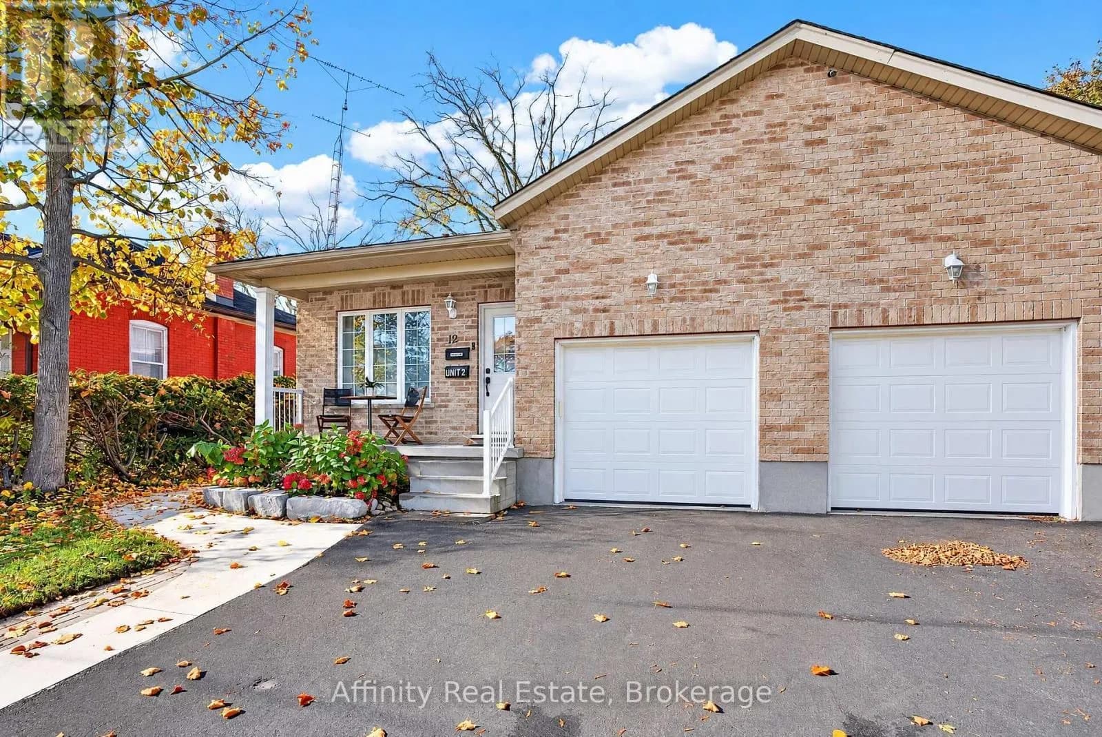 12 TAIT STREET — photo 3 of 50