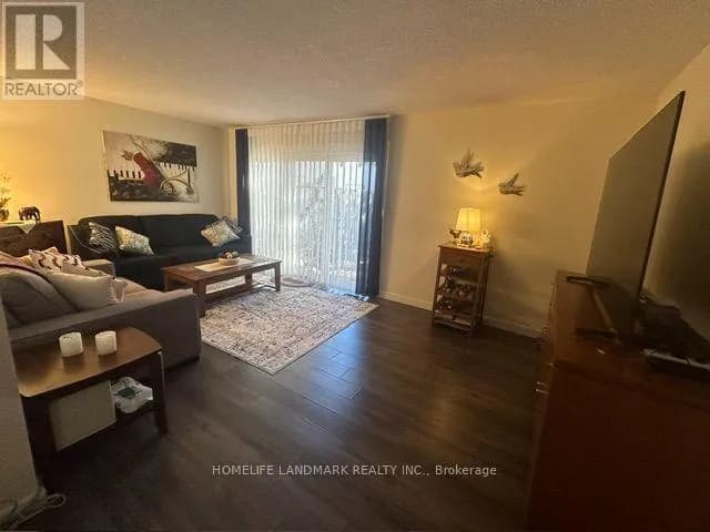 4 - 423 KEATS WAY — photo 4 of 23