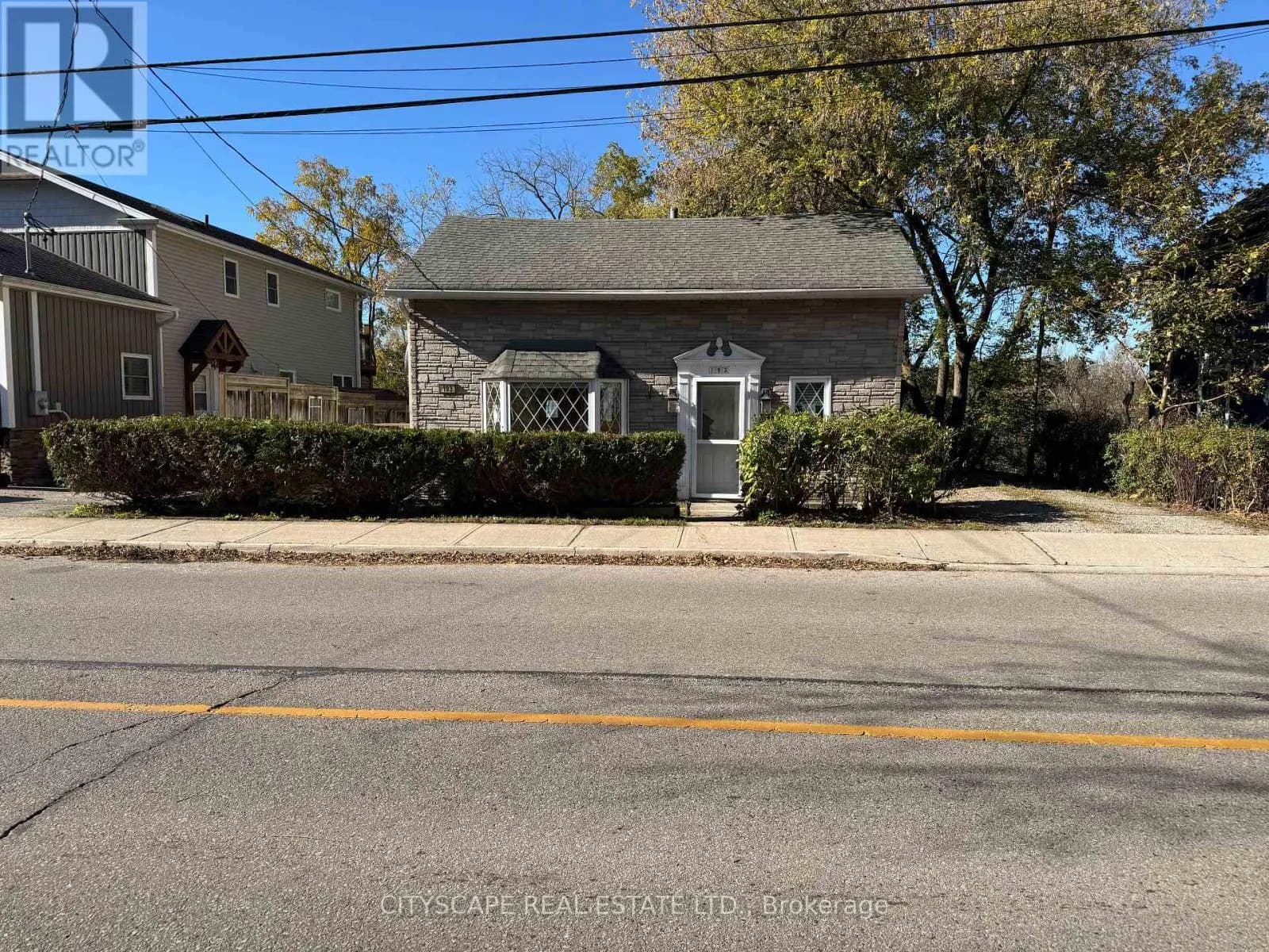 193 QUEEN STREET E — photo 2 of 35