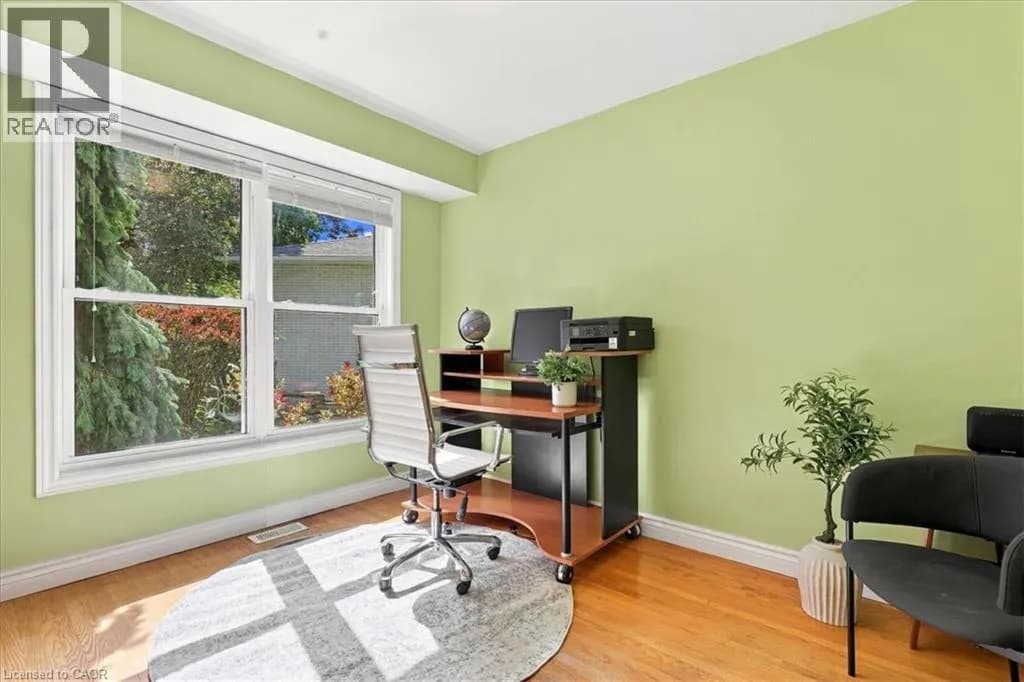 38 LYLE Place — photo 4 of 34