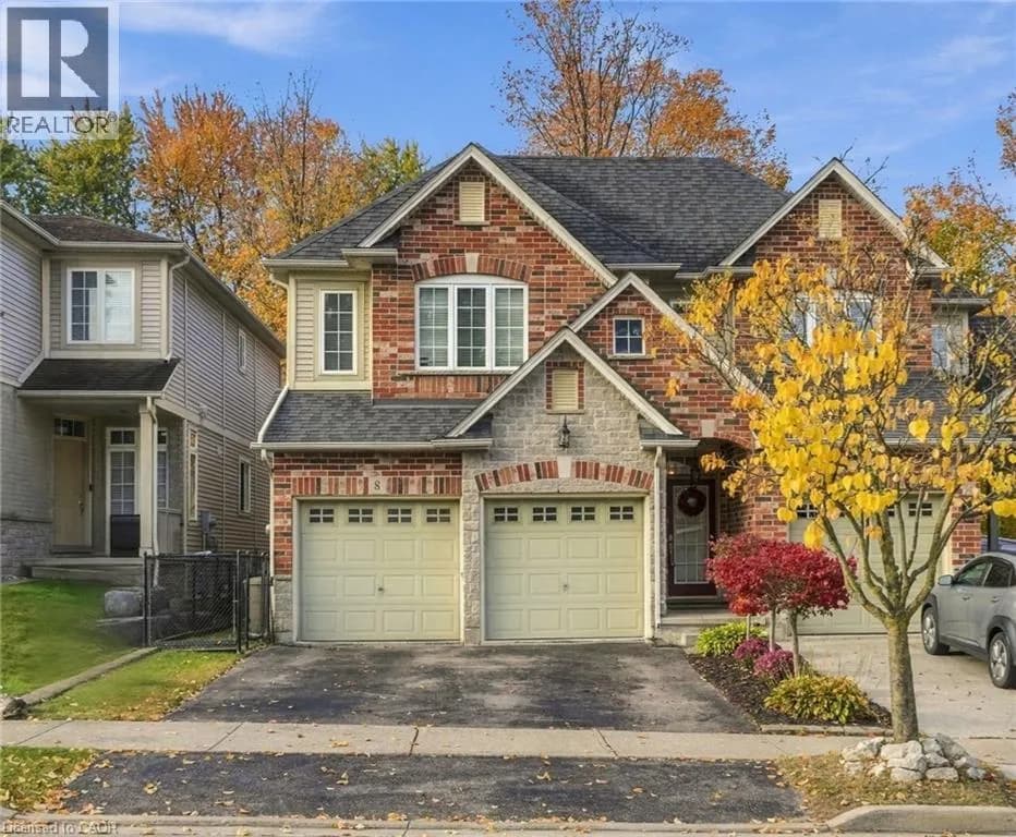 8 GOLDENVIEW Court — photo 1 of 37