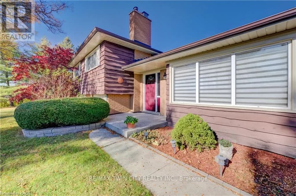 499 EAST RIVER ROAD — photo 4 of 49