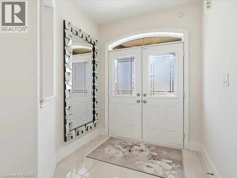 39 AVANTI Crescent — photo 3 of 46