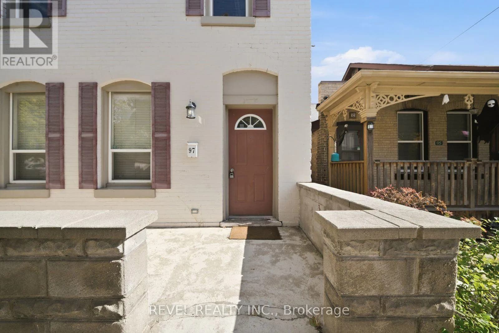 97 QUEEN STREET — photo 4 of 23
