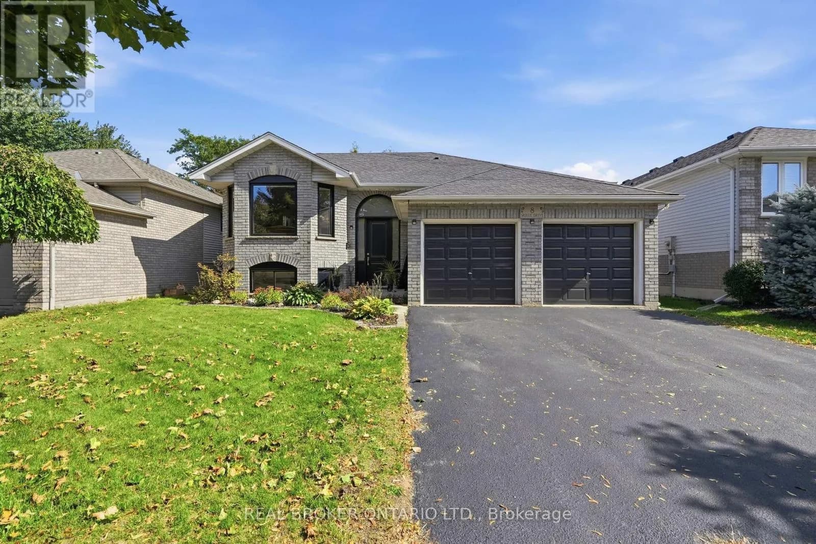 8 MOYLE DRIVE — photo 1 of 50