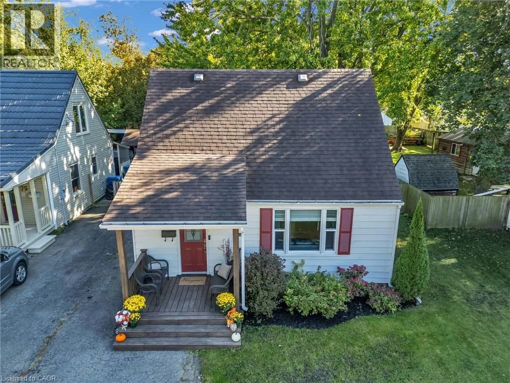 79 BRYDGES Street — photo 4 of 50
