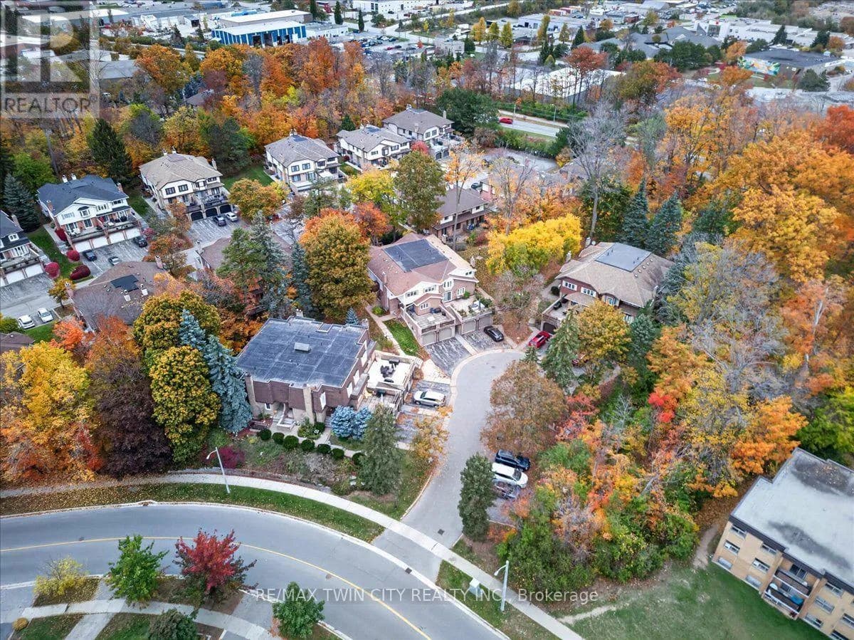 6 - 250 KINGSWOOD DRIVE — photo 4 of 50