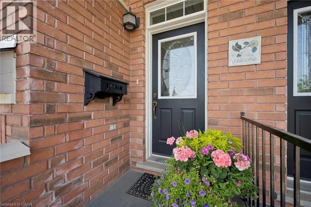 487 E ST ANDREW Street E — photo 3 of 50