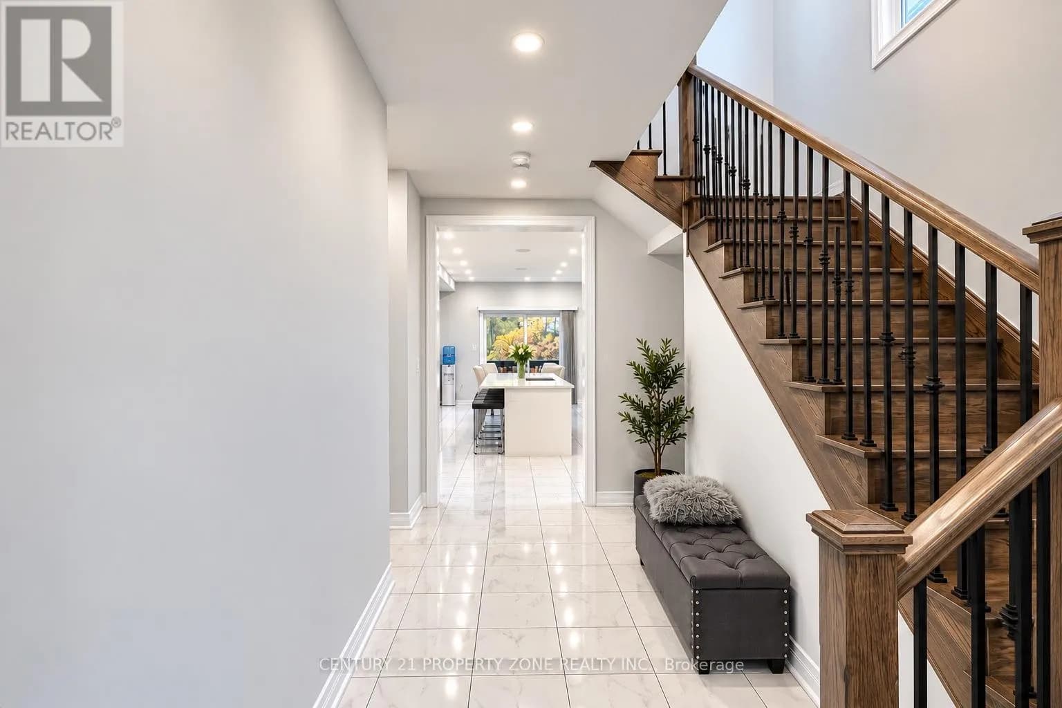 72 SLATER STREET — photo 3 of 28